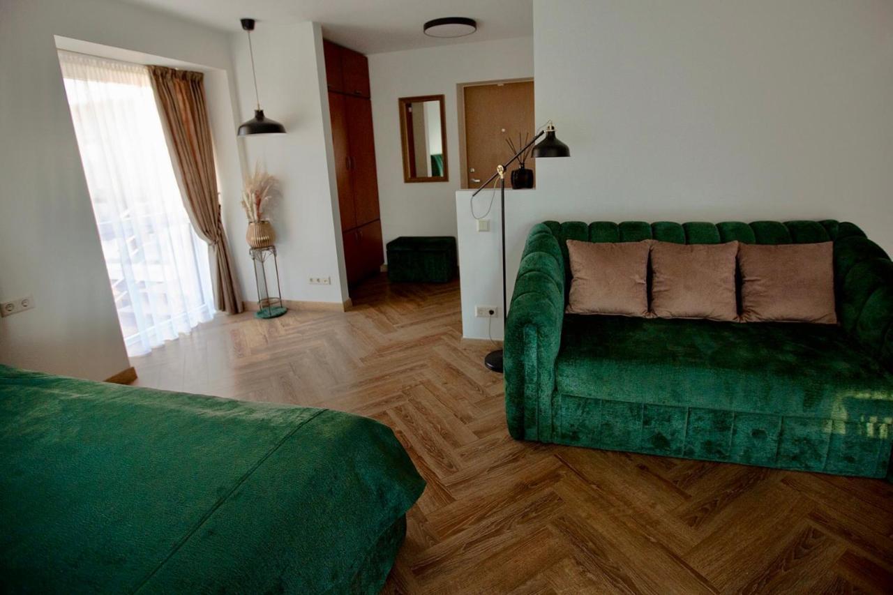 Apartamentai Peledu Atostogoms 奈达 外观 照片